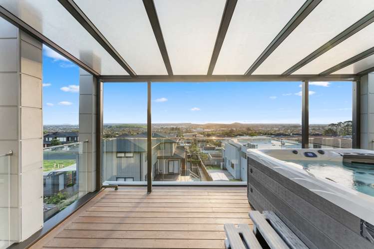 13 Michael Richard Place East Tamaki Heights_9