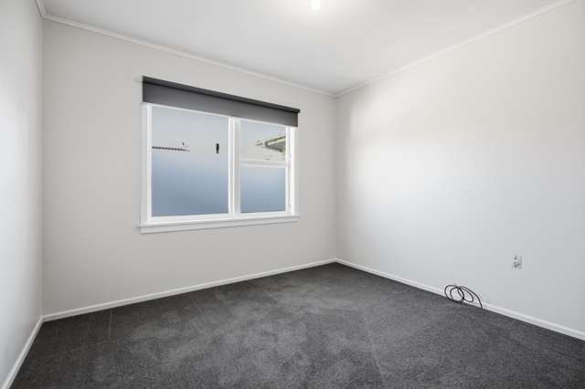6 Hillside Crescent Westown_3