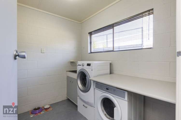 32 Shelton Place Feilding_14