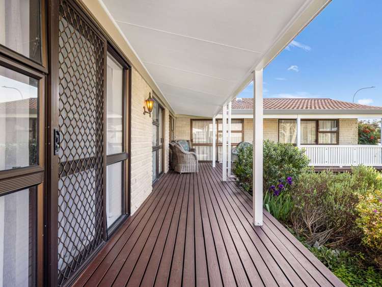 52 Racecourse Road Waiuku_21