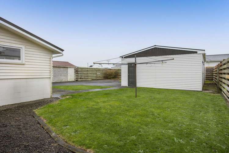 4 Bone Crescent Hawera_15