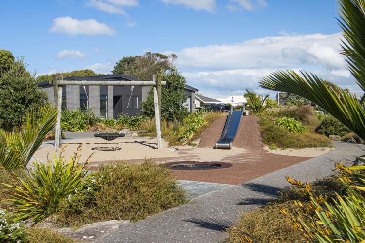 7 Seafoam Place Waihi Beach_23