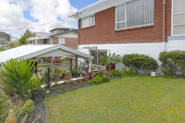 1/20 Merchant Avenue Te Atatu South_3