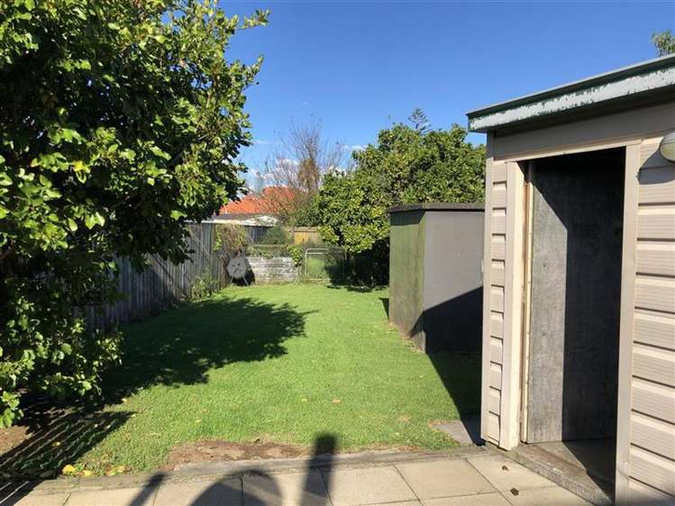 26 Benghazi Road Panmure_7