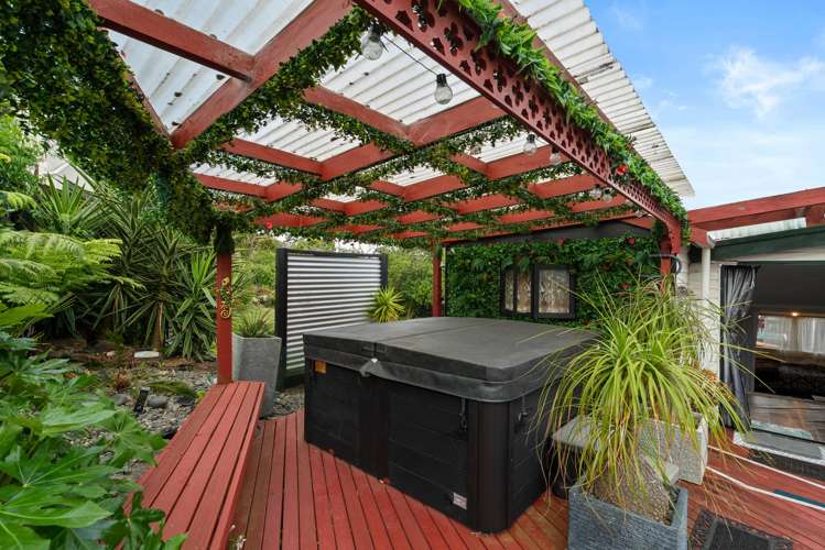 1512A-B Dominion Road Extension Mount Roskill_12