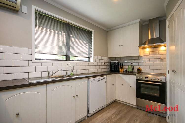 68 Middle Road Allenton_4