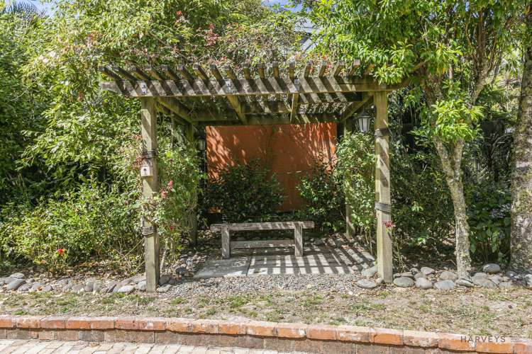 50 Turanga Road Henderson Valley_18