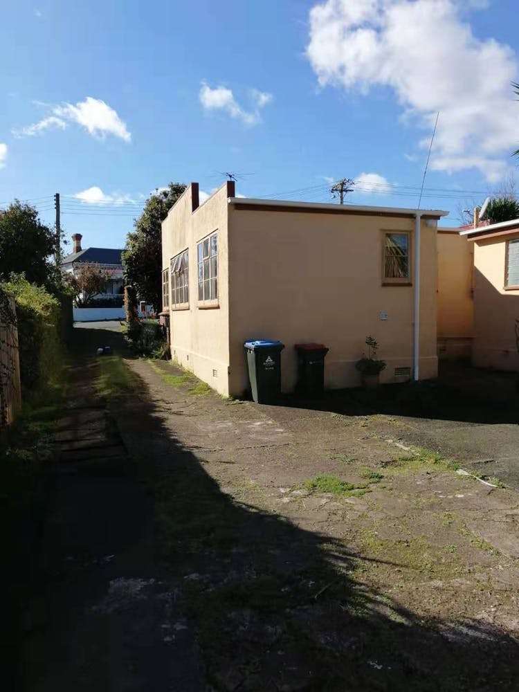 14 Knight Avenue Mount Albert_2