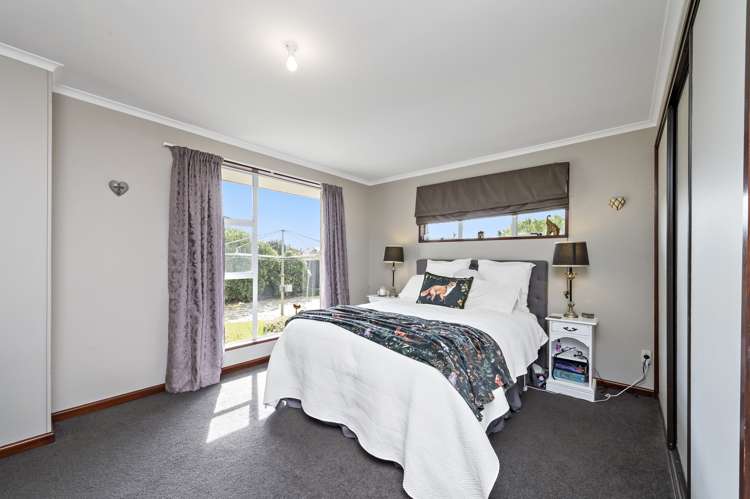 55 Oriana Crescent Hornby_12