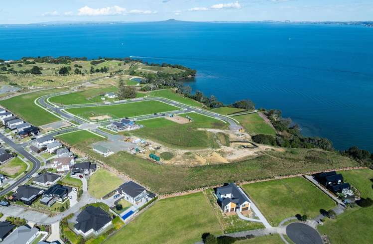 3 Daisy Burrell Drive Gulf Harbour_54
