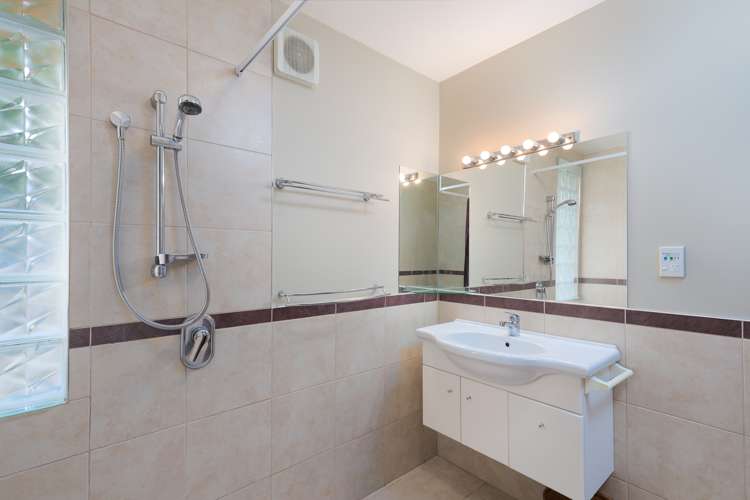 2/6 Synagogue Lane Nelson City_5