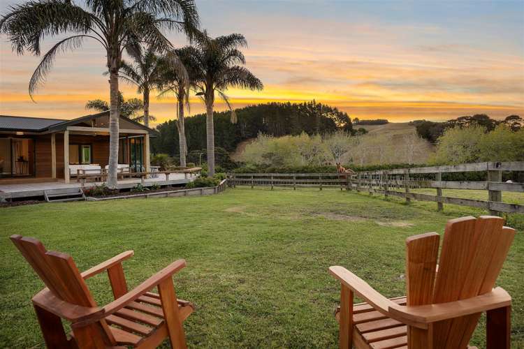 883 Peak Road Waimauku_37