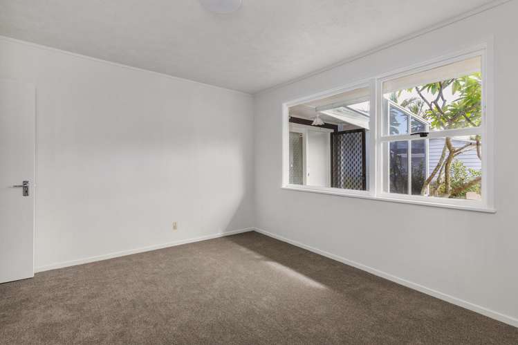 1/116 Richardson Road Mount Albert_13