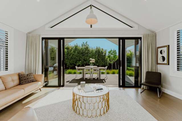 Sophisticated coastal living