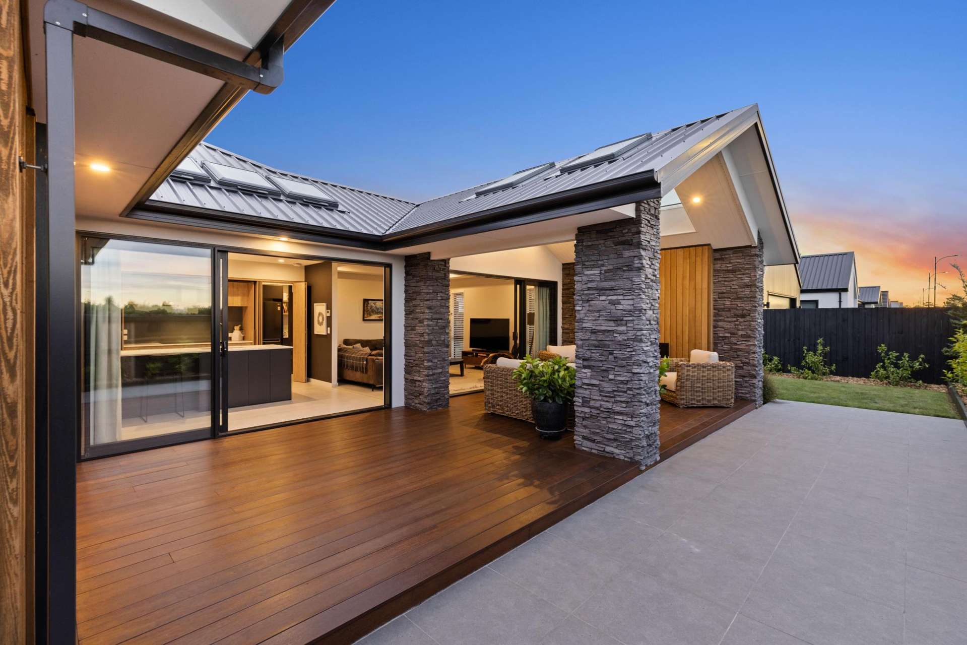 68 Vernon Drive Lincoln_0