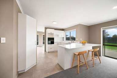 55 Wiltshire Drive_4