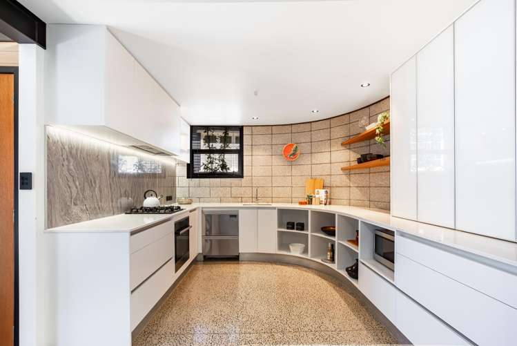 377A Karaka Bay Road Karaka Bays_9