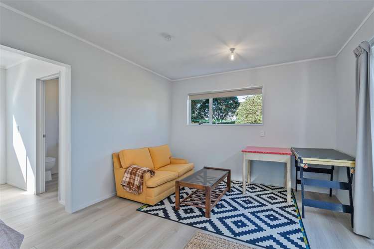 111 Kauri Crescent Matarangi_26