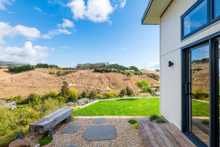 23 Hill Tops Way Stoke_32