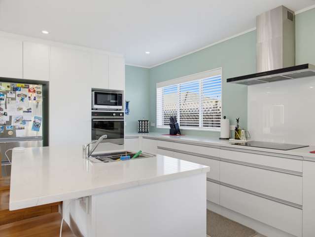 8 Chalmers Close Orewa_4