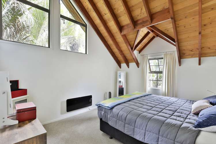 9 Valley Road Titirangi_8