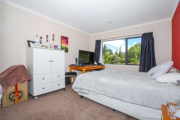 39 Whangaparaoa Road Red Beach_22