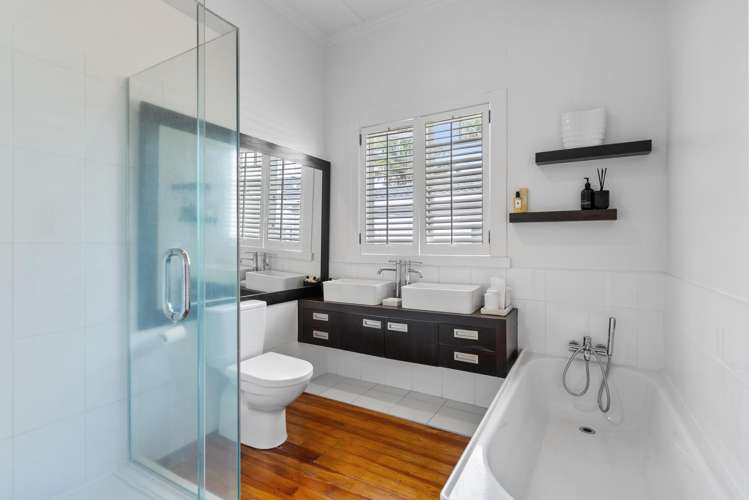 6 Belle Vue Avenue Northcote Point_16