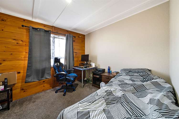 69 Glenview Road Glen Eden_10