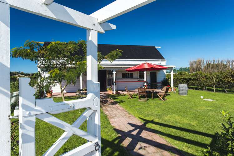 16 Riverpoint Road Matawhero_5
