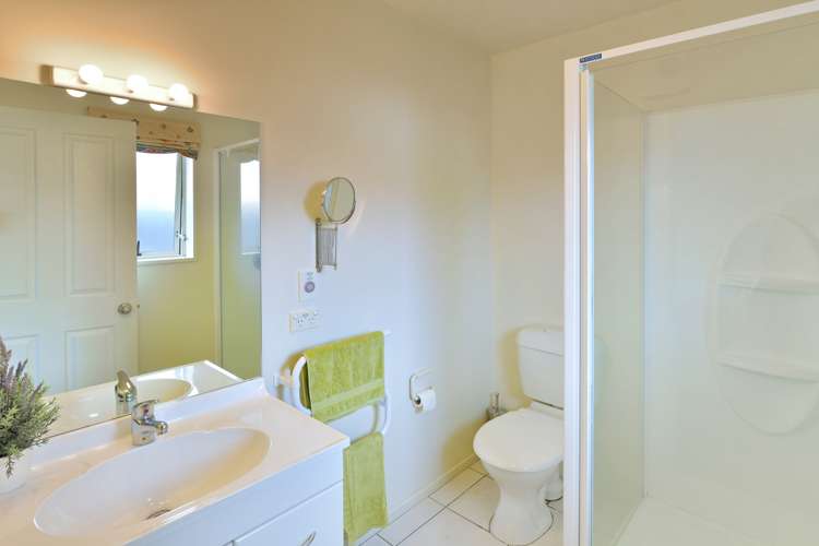 25 Becmead Drive Harewood_16