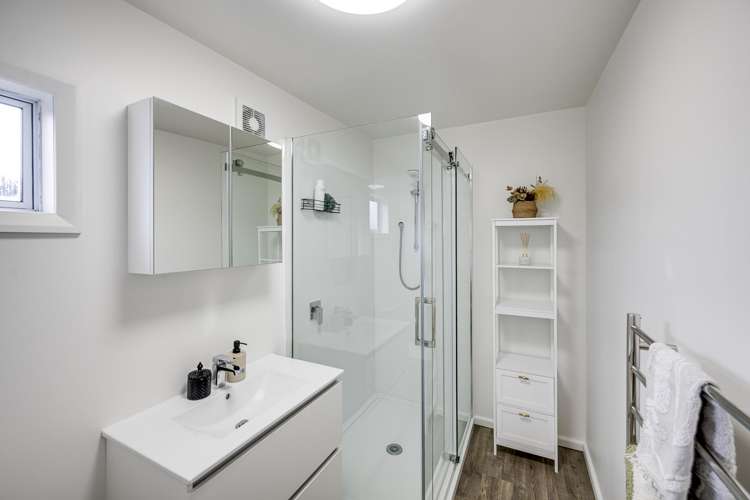 534 Kennedy Road Greenmeadows_18