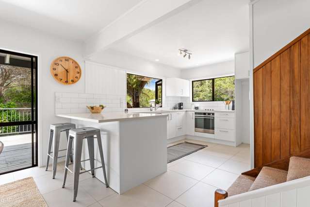 6 Elliston Crescent Stanmore Bay_4