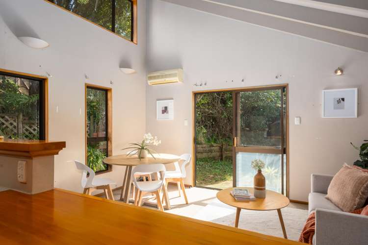 3 Rokewa Way Paparangi_6