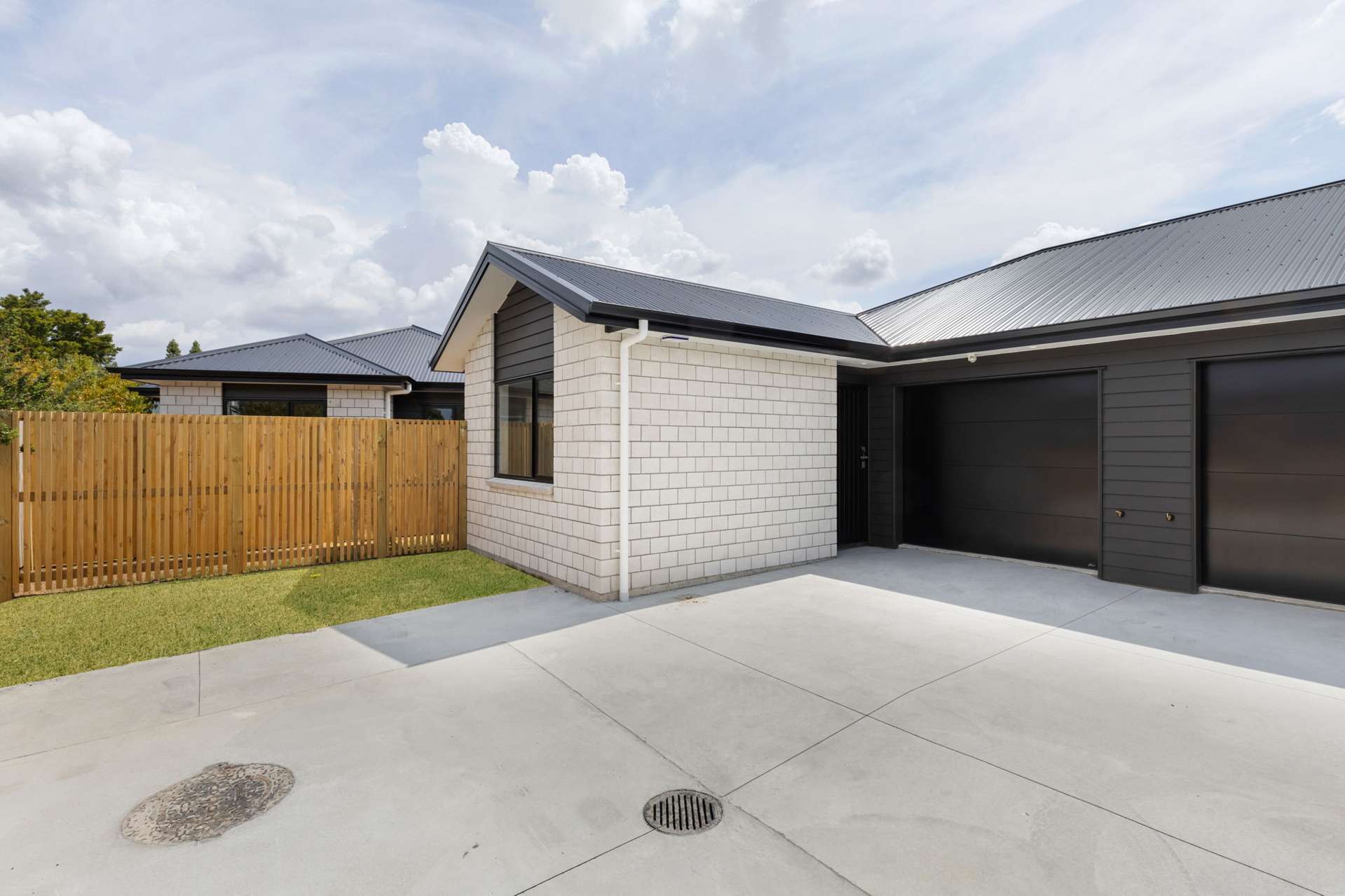 2/41 Forsyth Street Te Rapa_0