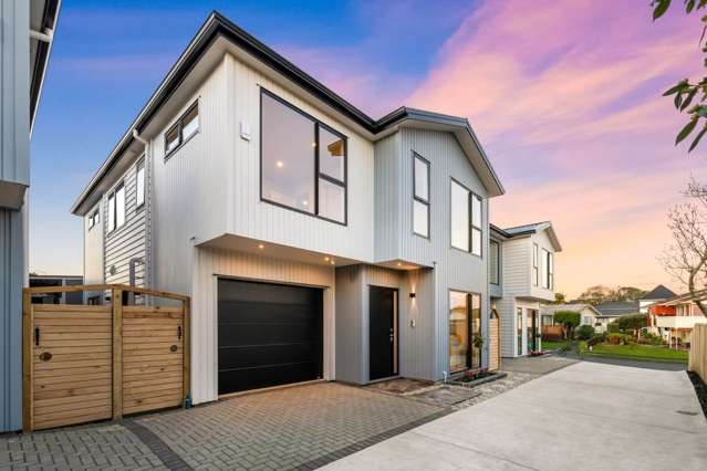 Stand-alone House in Macleans