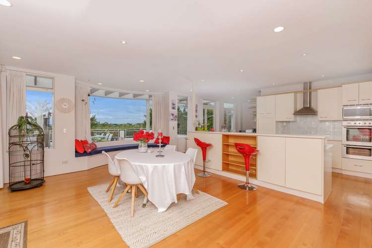 34 King Richard Place Browns Bay_16