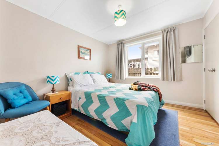 74 Woodglen Road Glen Eden_10