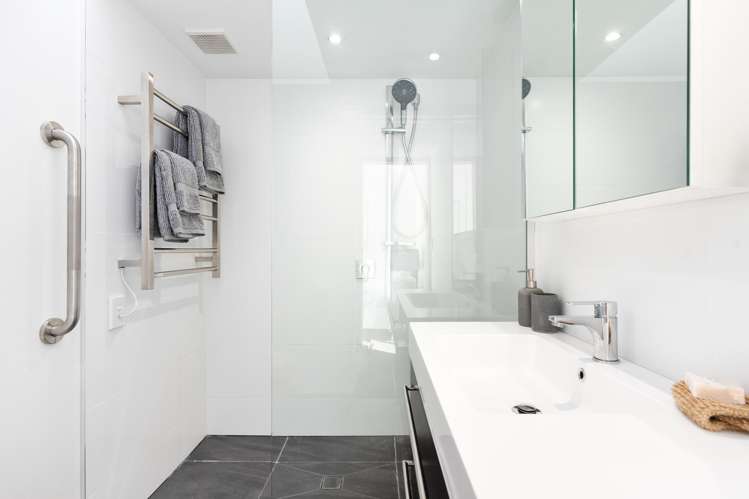 20 Park Terrace Christchurch Central_19