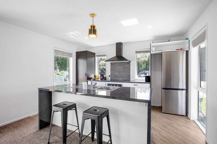 144 High Street Southbridge_4