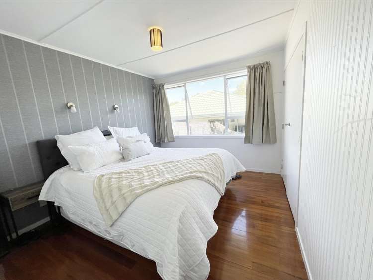 921 Whangaparaoa Road Manly_8