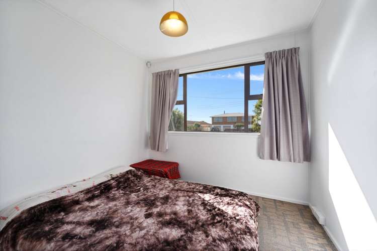 86 Flanshaw Road Te Atatu South_14