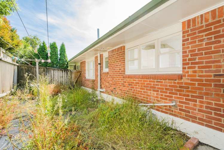 2/4 Birchfield Road Hauraki_15