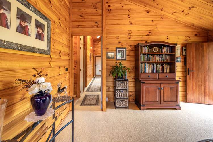 40 Ridge Road Oneroa_13