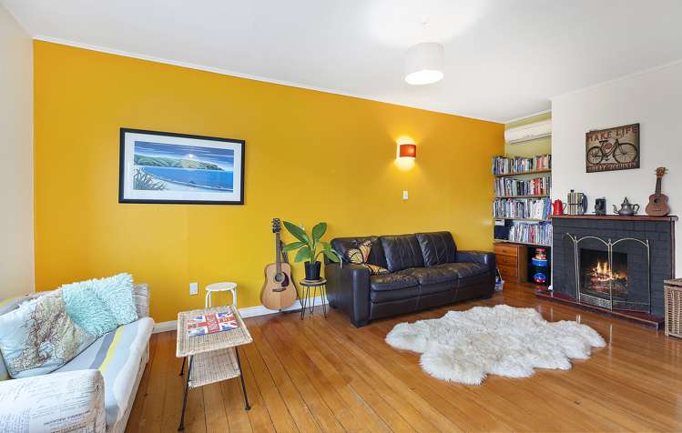 39 Kinghorne Street Strathmore Park_1