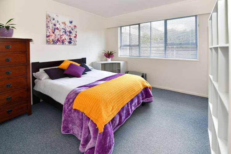 2/111 Florence Avenue Orewa_10