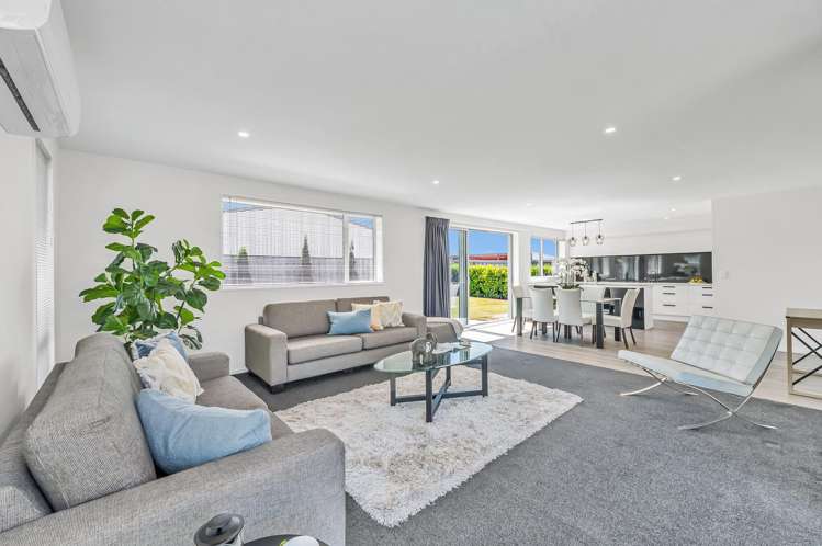 49 Tobollie Drive Rolleston_11