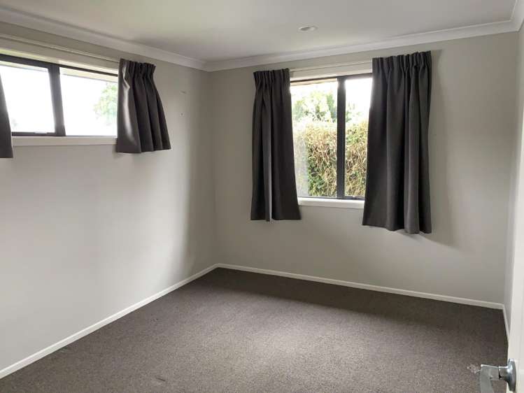 10B Liston Crescent Hillcrest_6
