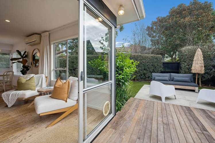 2/7 Hanlon Crescent Devonport_9