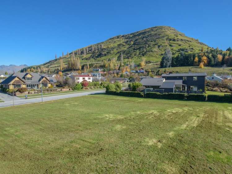 24 Portree Drive Lower Shotover_12