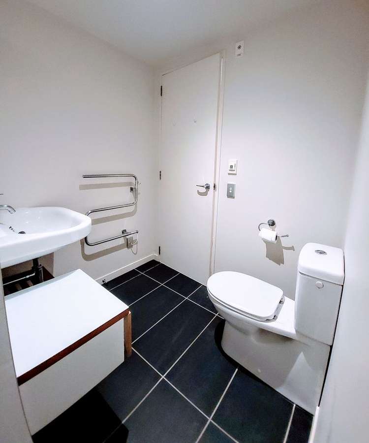 1a/82 Cable Street Te Aro_15